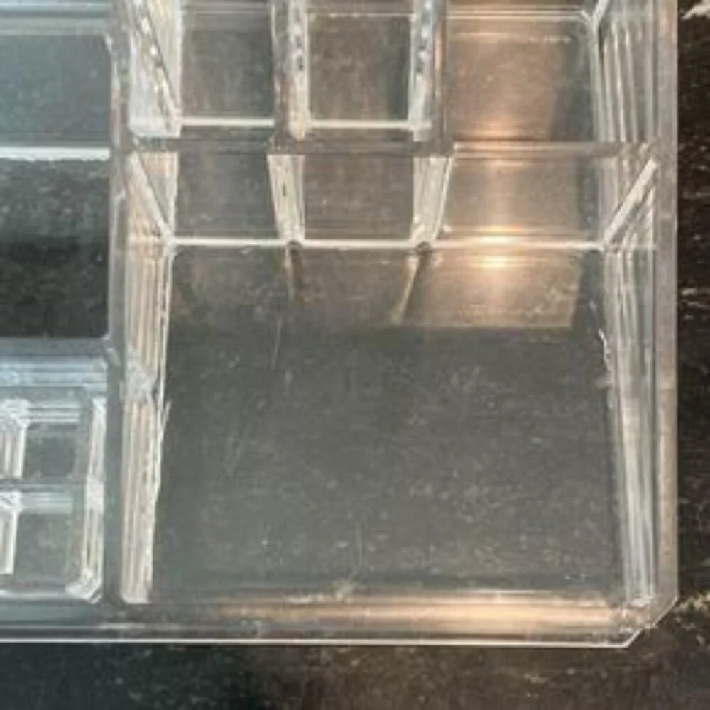 Acrylic Make-up Holder‎